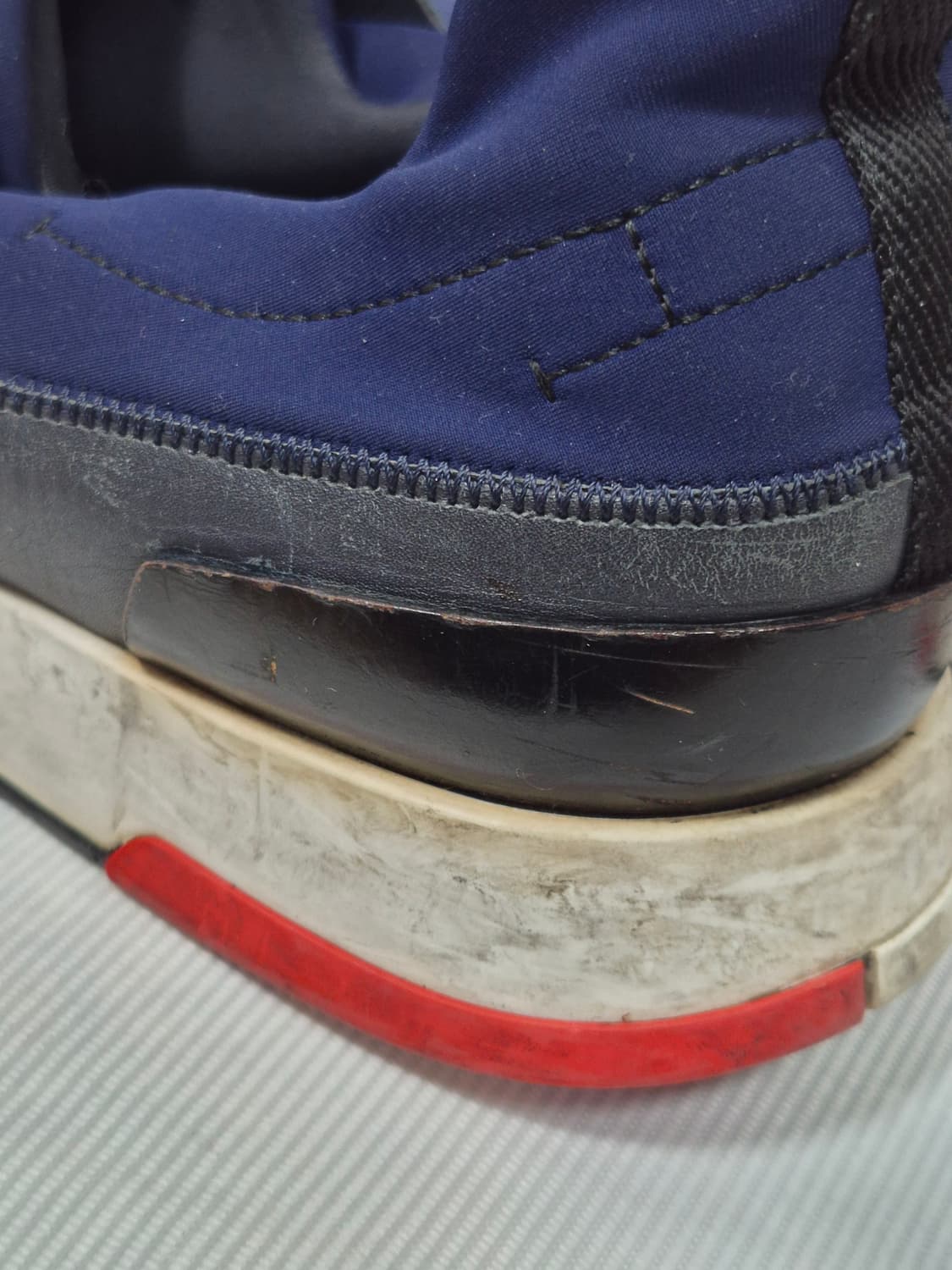 에르메스 트레일 스니커즈 남성44  280 상품이미지8