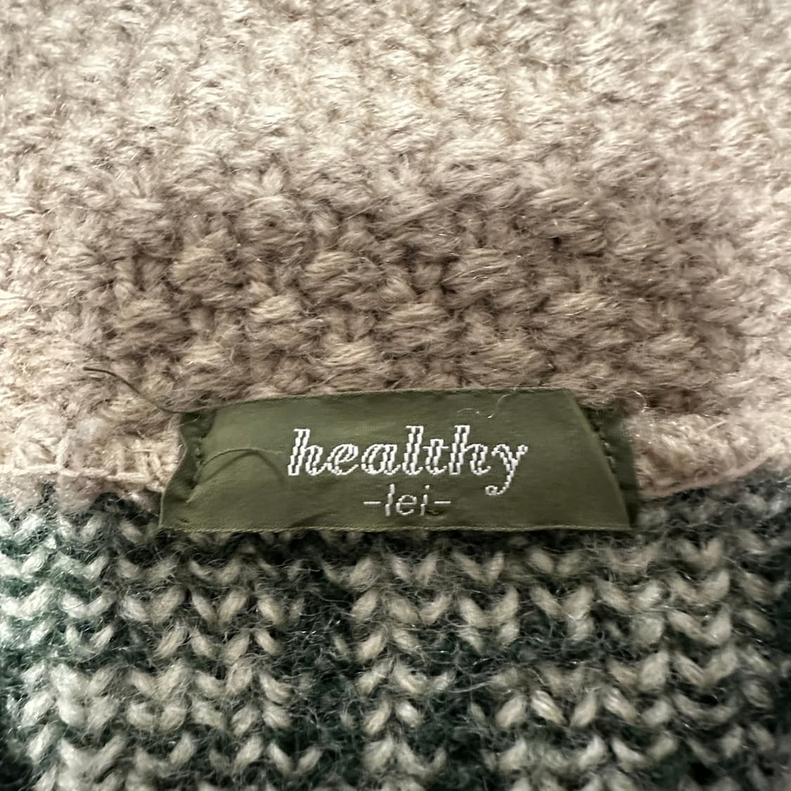 VINTAGE japan made 100% wool cardigan 상품이미지5