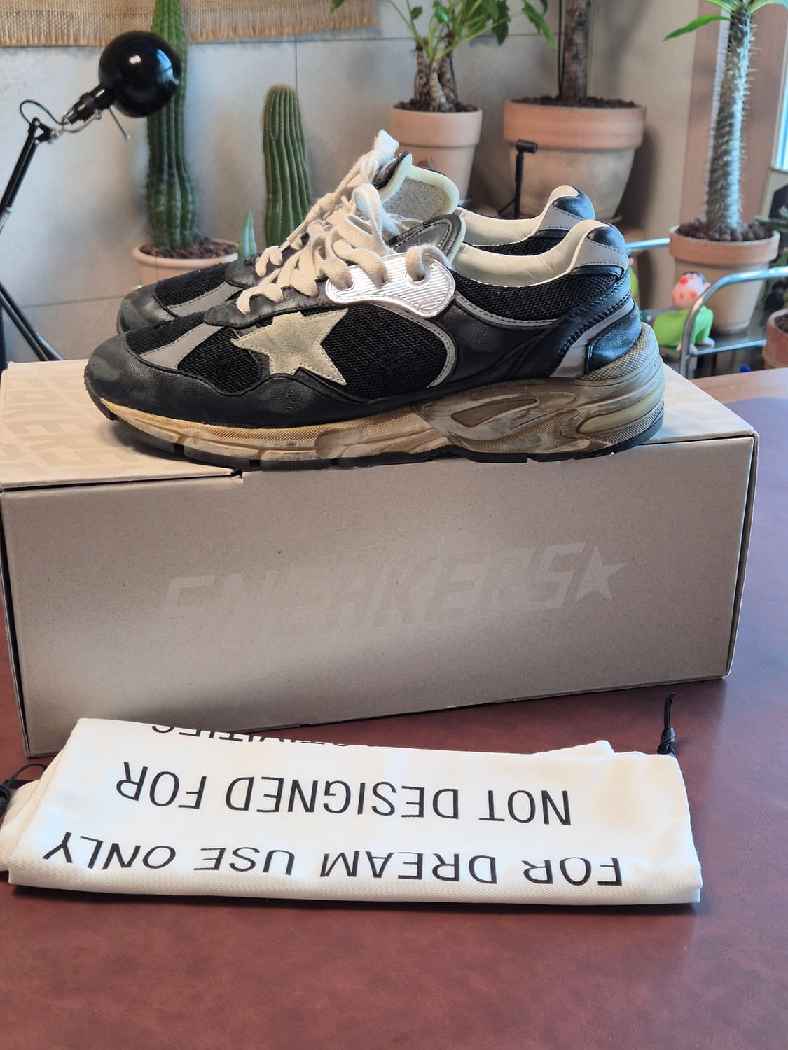 바닥보강255-260(40) 정품 골든구스 메쉬나파 레더 대드스타 상품이미지1