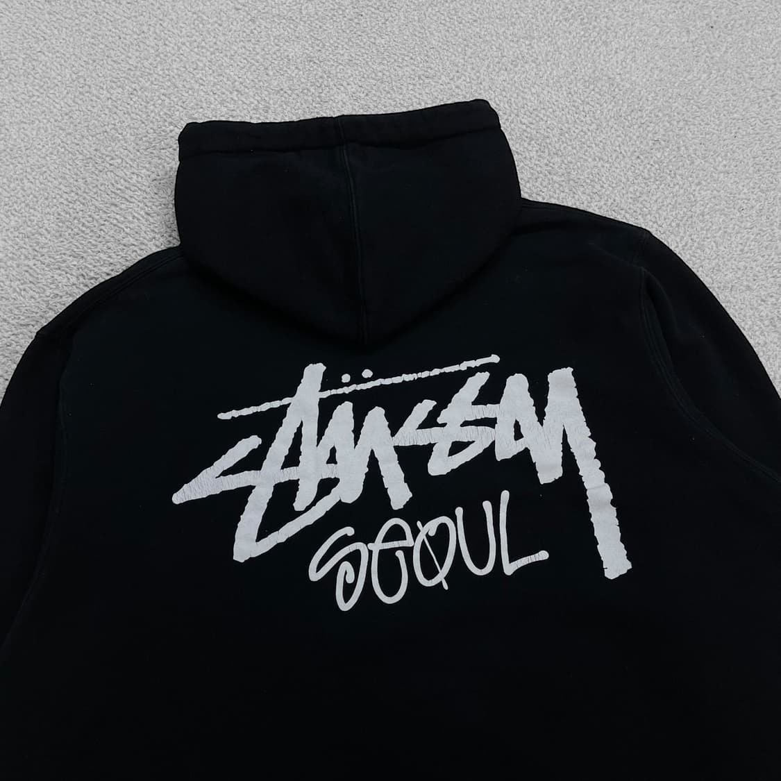스투시 Stussy 00s 서울 스탁 로고 후드티 블랙 상품이미지3