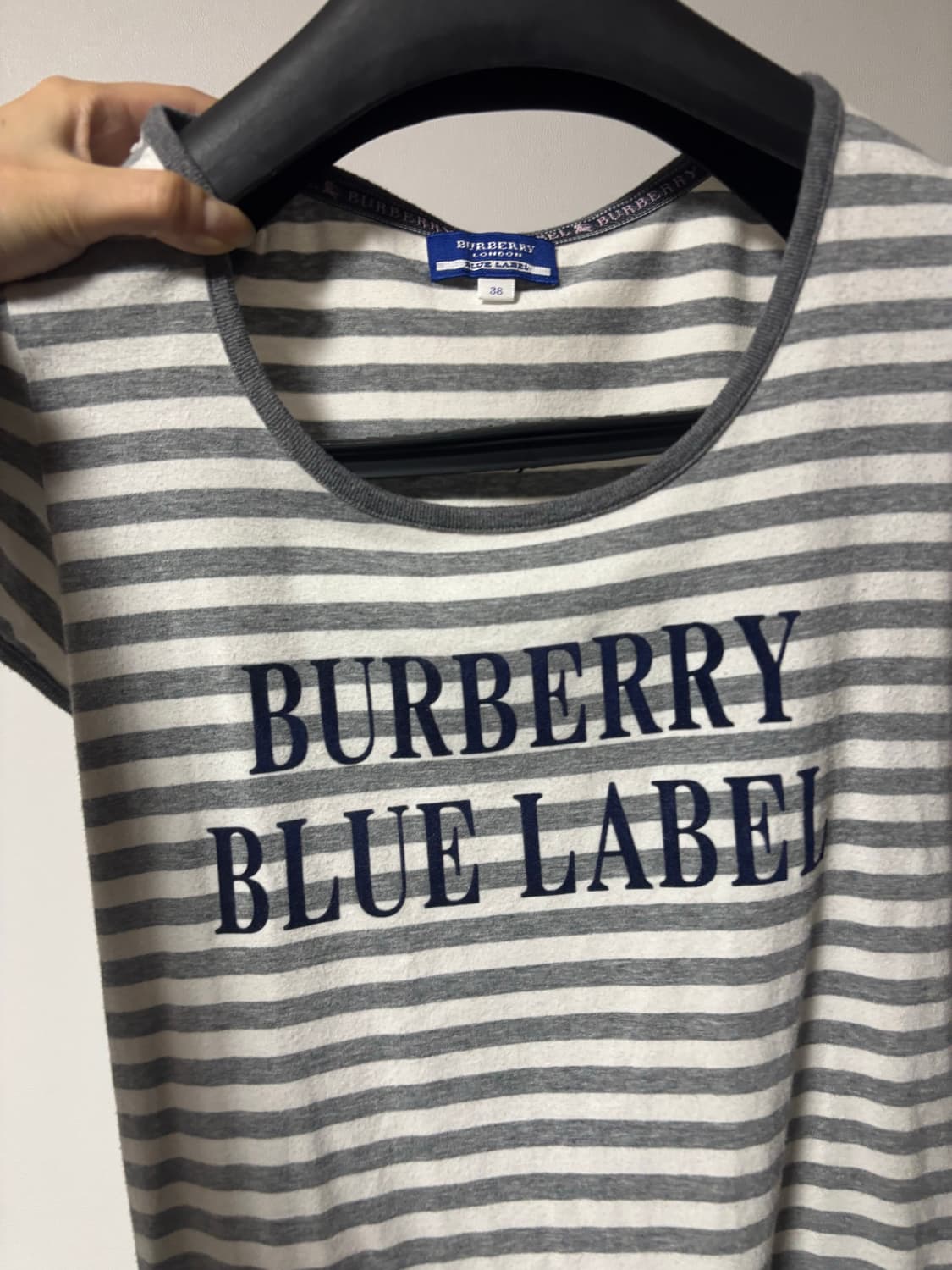 버버리 블루라벨 퍼프소매 체크 반팔 상품이미지4