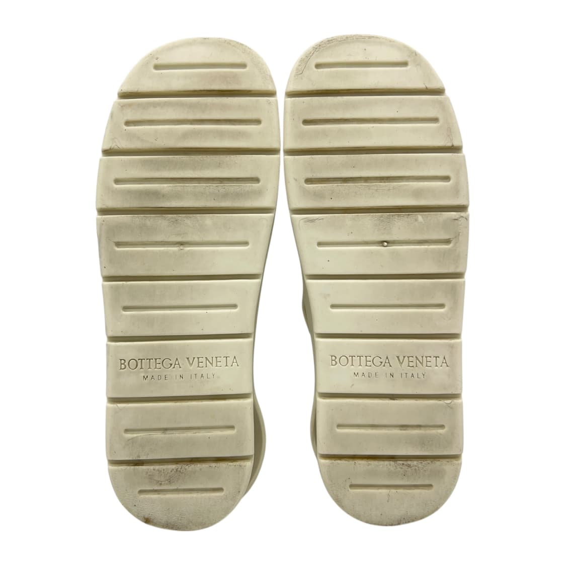 250 W 보테가 베네타 퍼들 샌들 씨 솔트 (EU38) 상품이미지8