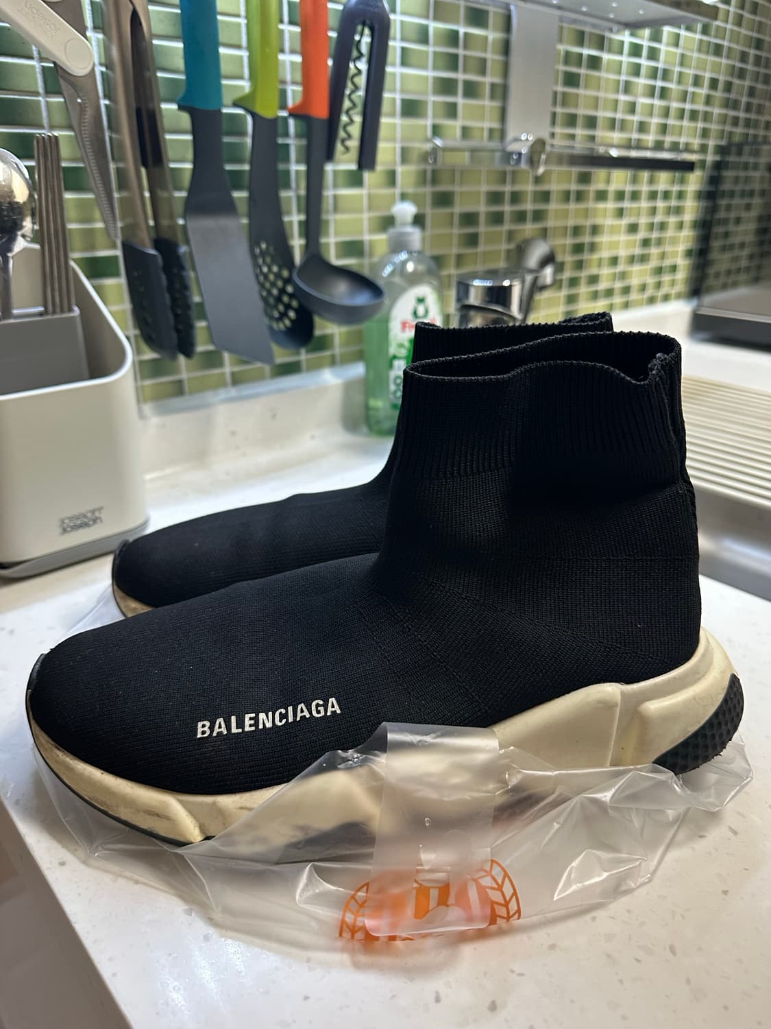 발렌시아가 스피드러너 블랙 265 42 상품이미지1