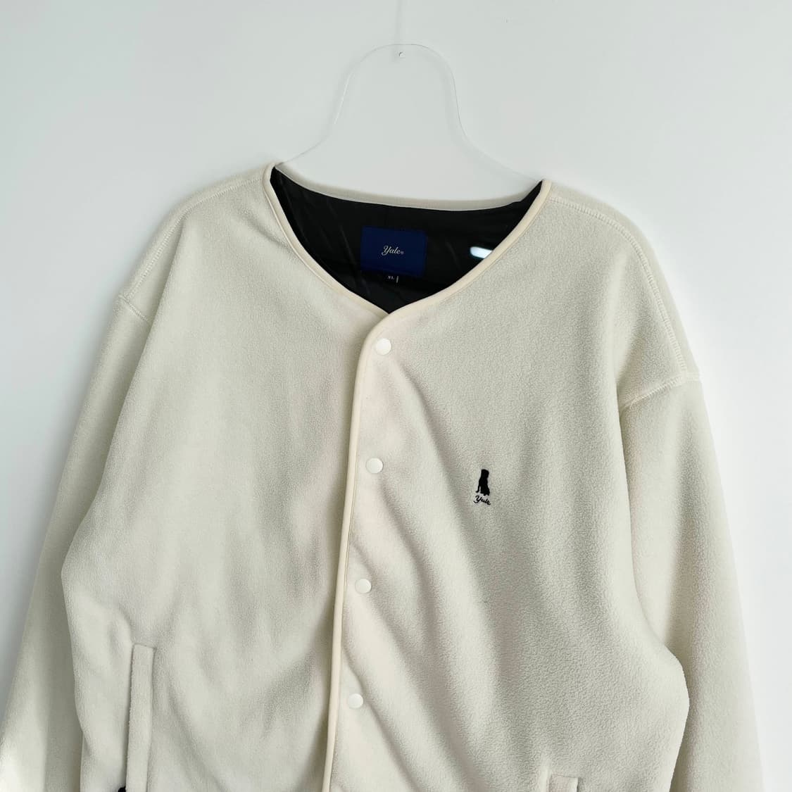 D2 예일(YALE) 헤리티지 댄 카라리스 보아 플리스 자켓 아이보리 X 상품이미지2