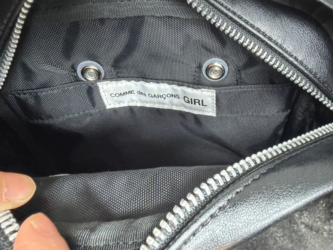 꼼데가르송 걸 프릴백 상품이미지2