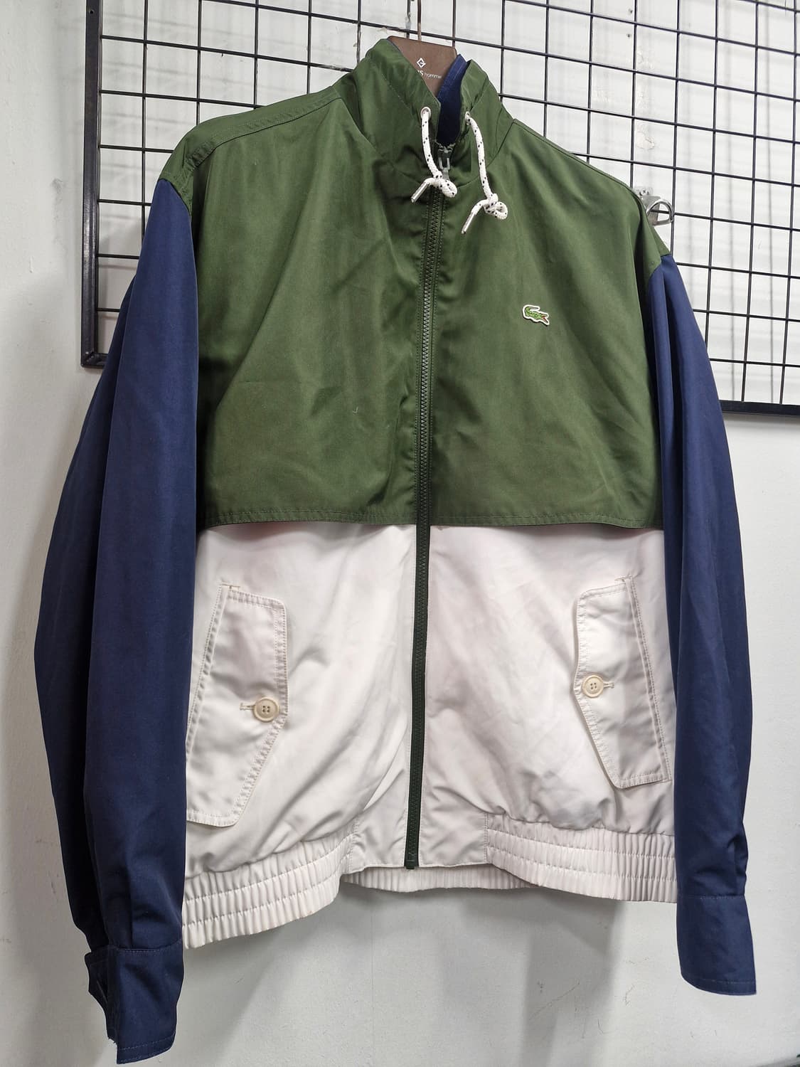 105XL 라코스테 컬러블럭 바람막이 자켓. 상품이미지2