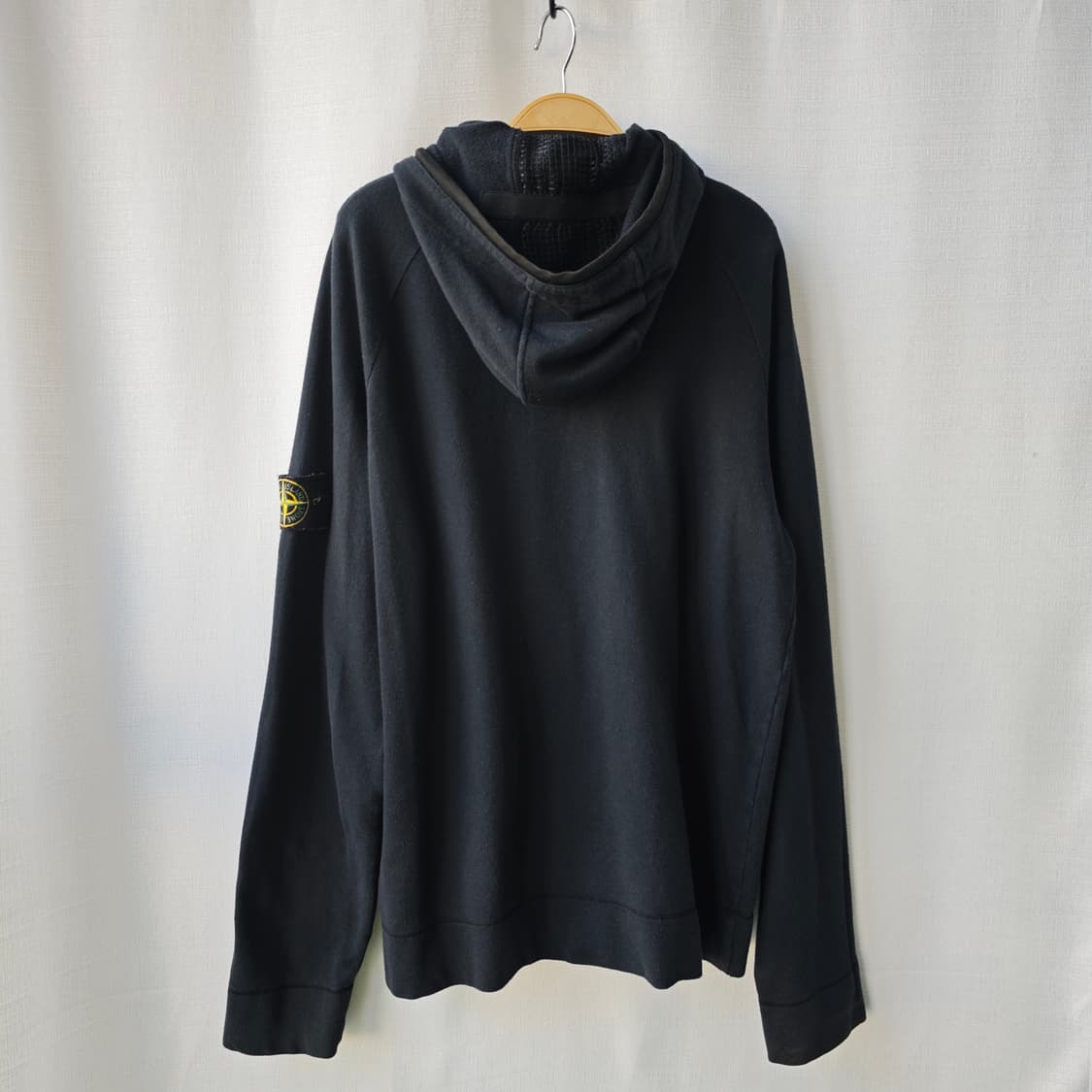 스톤아일랜드 와펜 코튼 후드 집업 블랙 M 상품이미지2