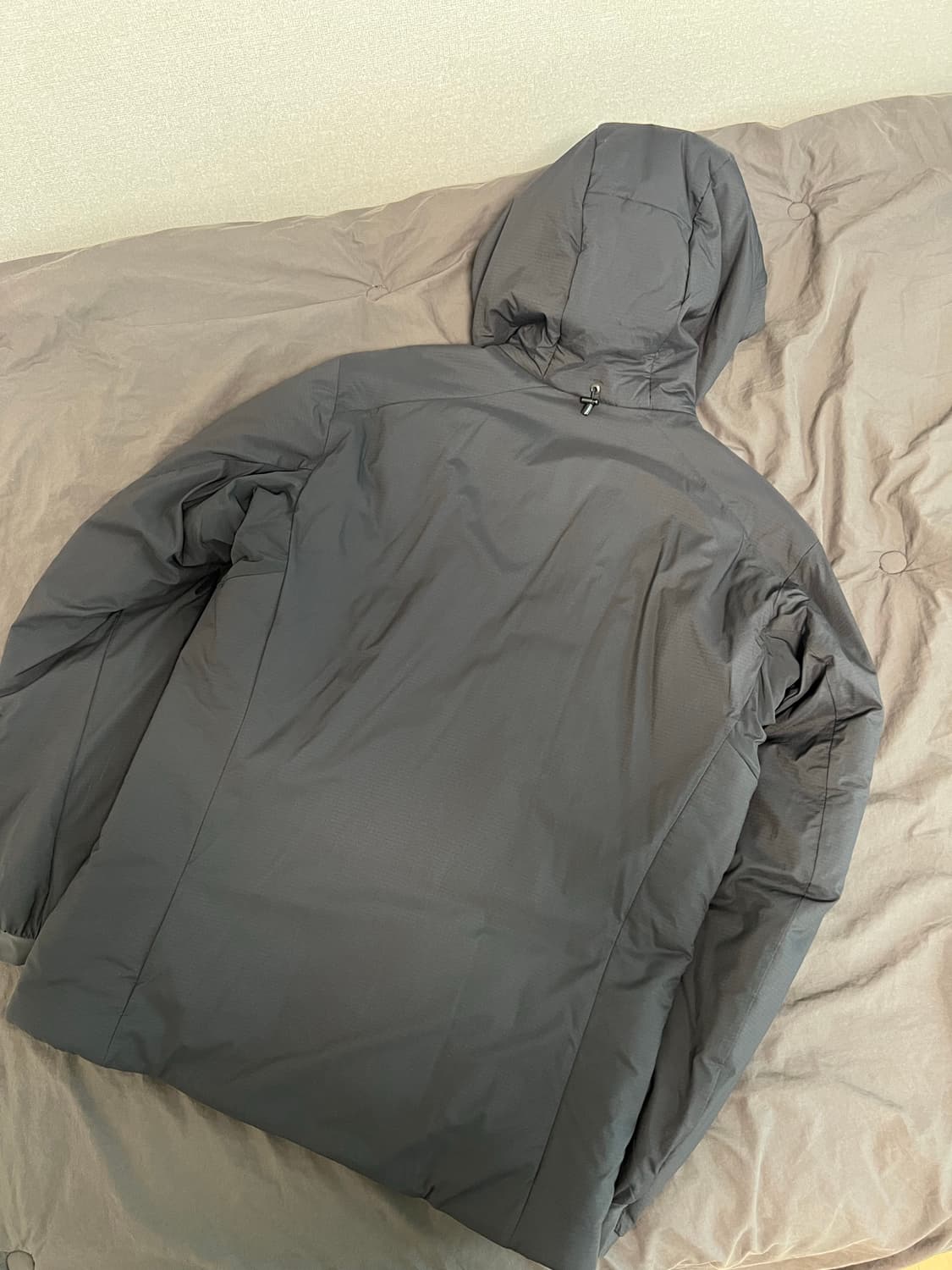 아크테릭스 아톰 ar 블랙 S사이즈 상품이미지2