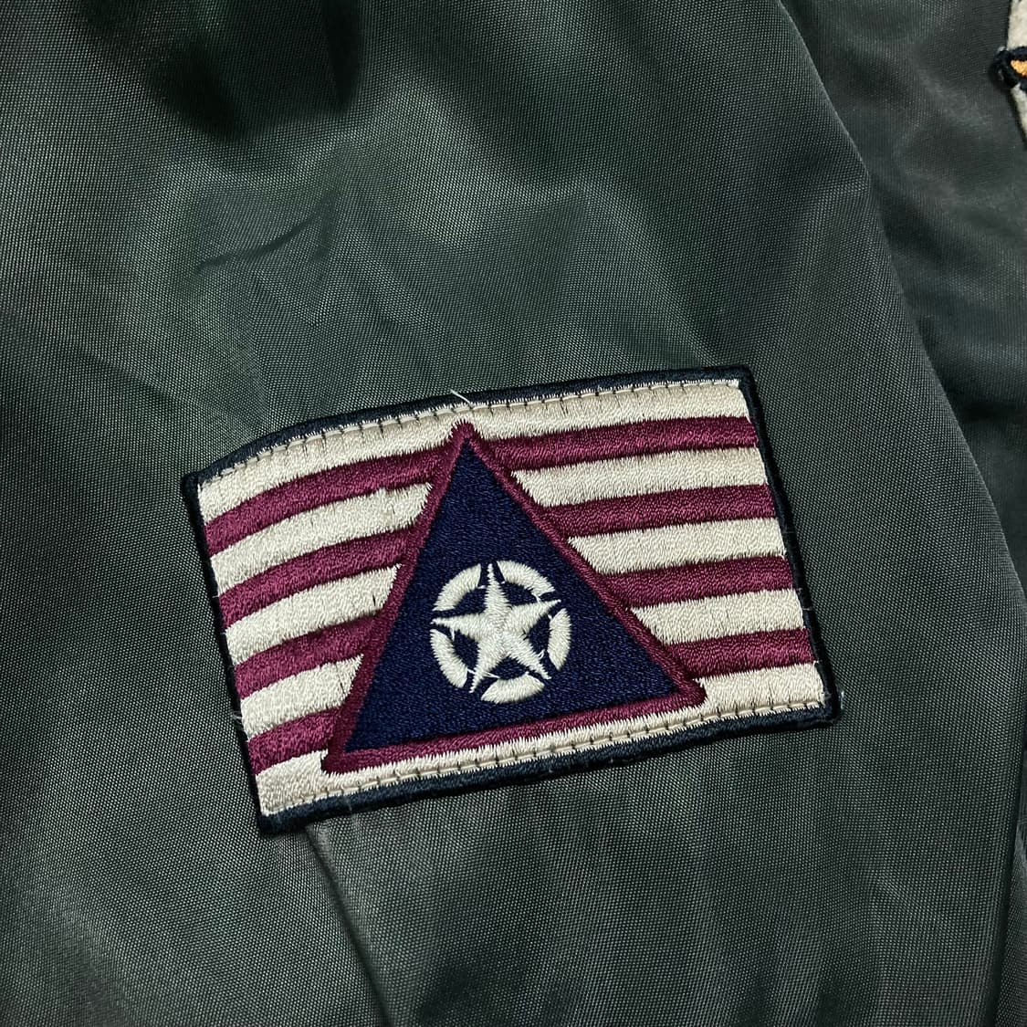 지프 멀티 패치 카키 MA-1 자켓 상품이미지4