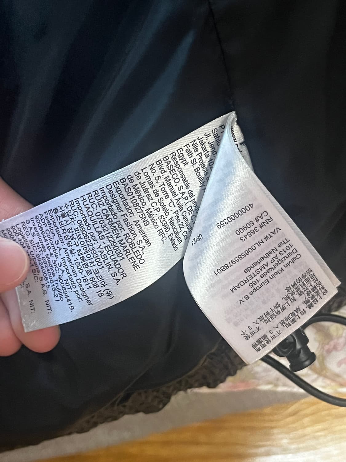 캘빈클라인 패딩L판매 상품이미지4