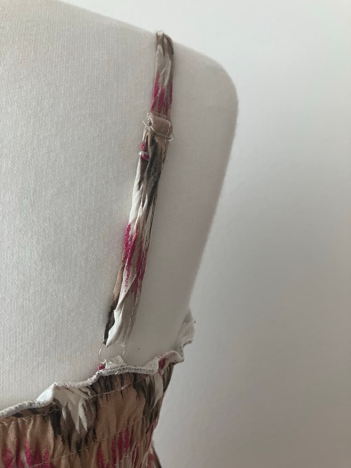 Chuxxx 패턴 레이스 민소매 원피스 상품이미지4