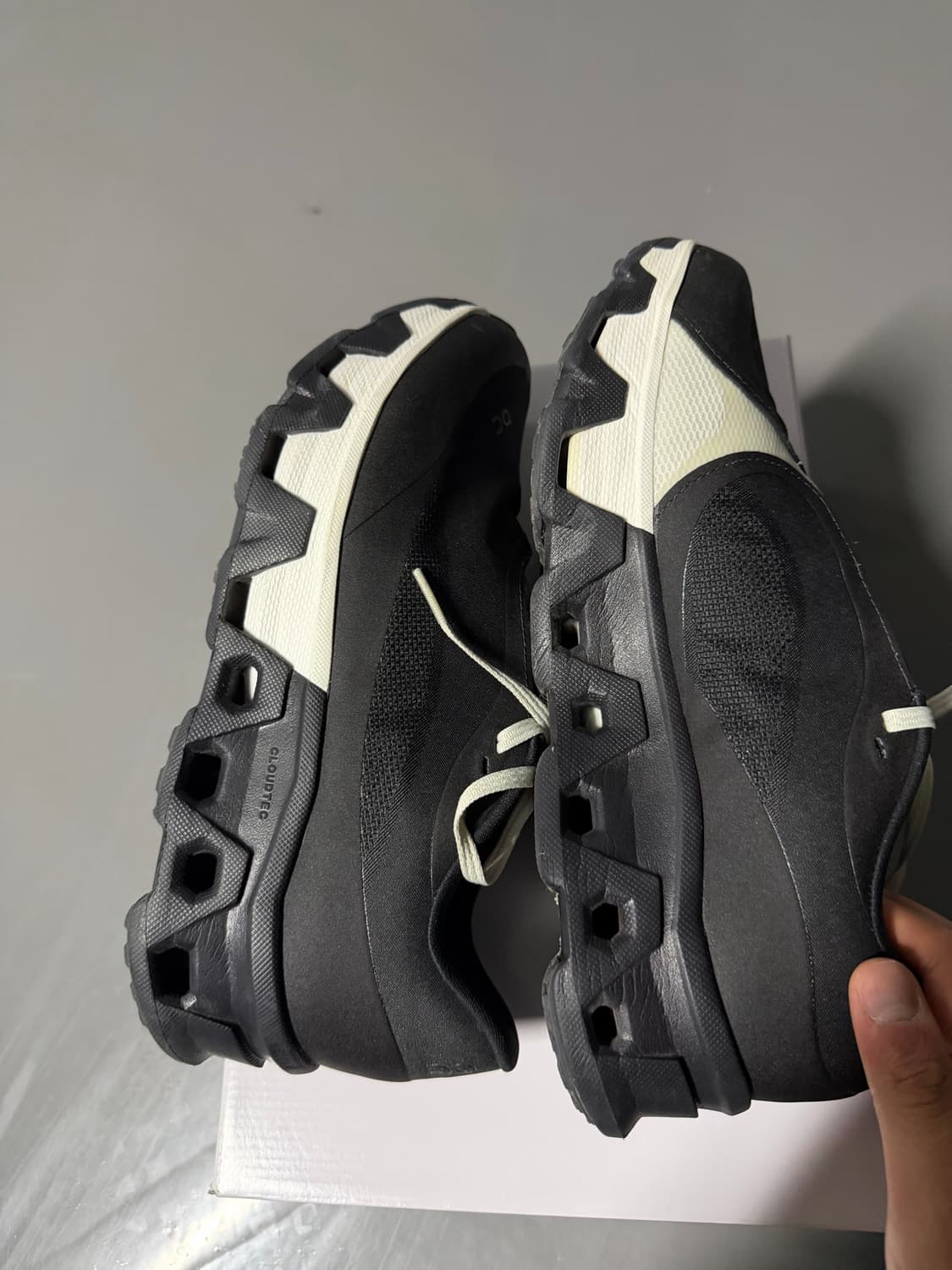 (275) 온파프 온러닝 파프 ON x PAF 클라우드몬스터 하이퍼 블랙 상품이미지3