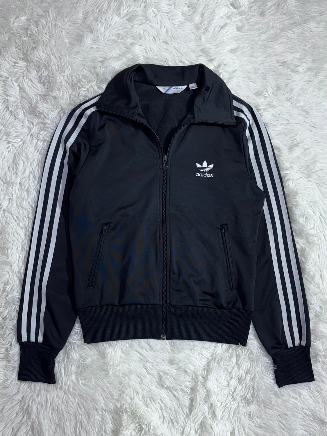 아디다스 빅로고 블랙 유로파 트랙탑  상품이미지5