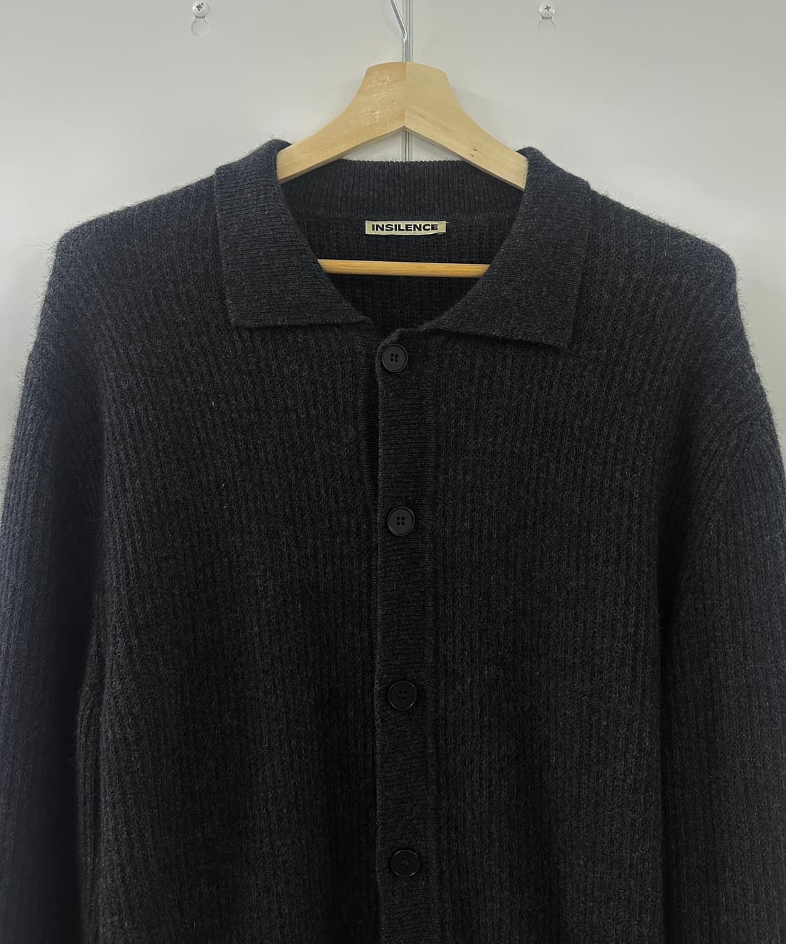 인사일런스 라쿤 카라니트 가디건 챠콜그레이 (M/민트급) 상품이미지5