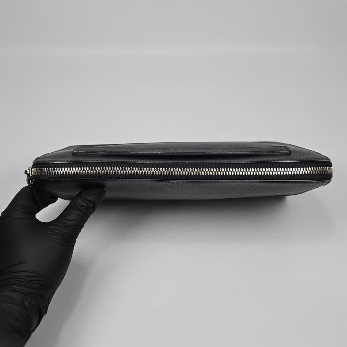 프라다 로고 사피아노 클러치백 상품이미지7