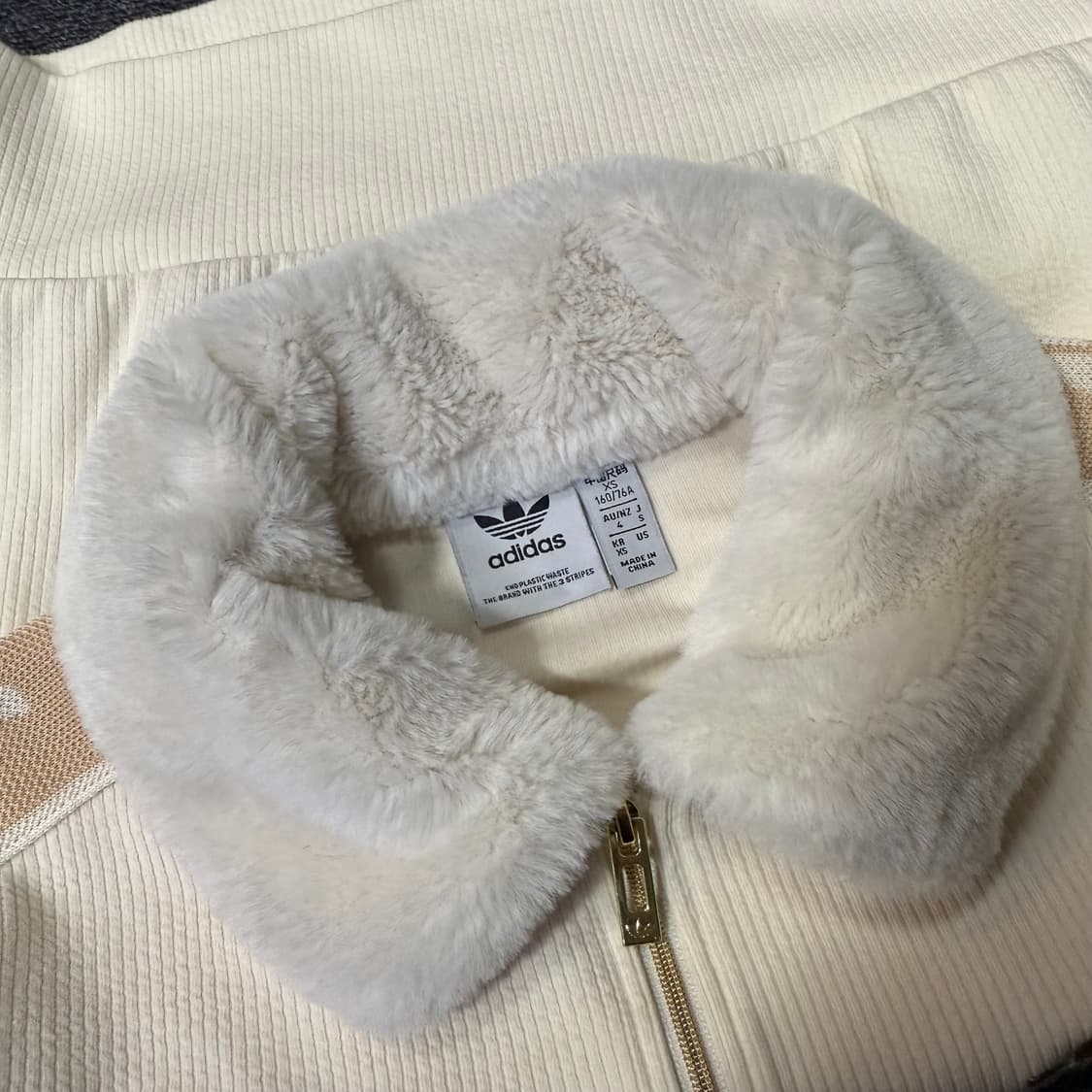 아디다스 스키 시크 퍼 재킷  상품이미지7