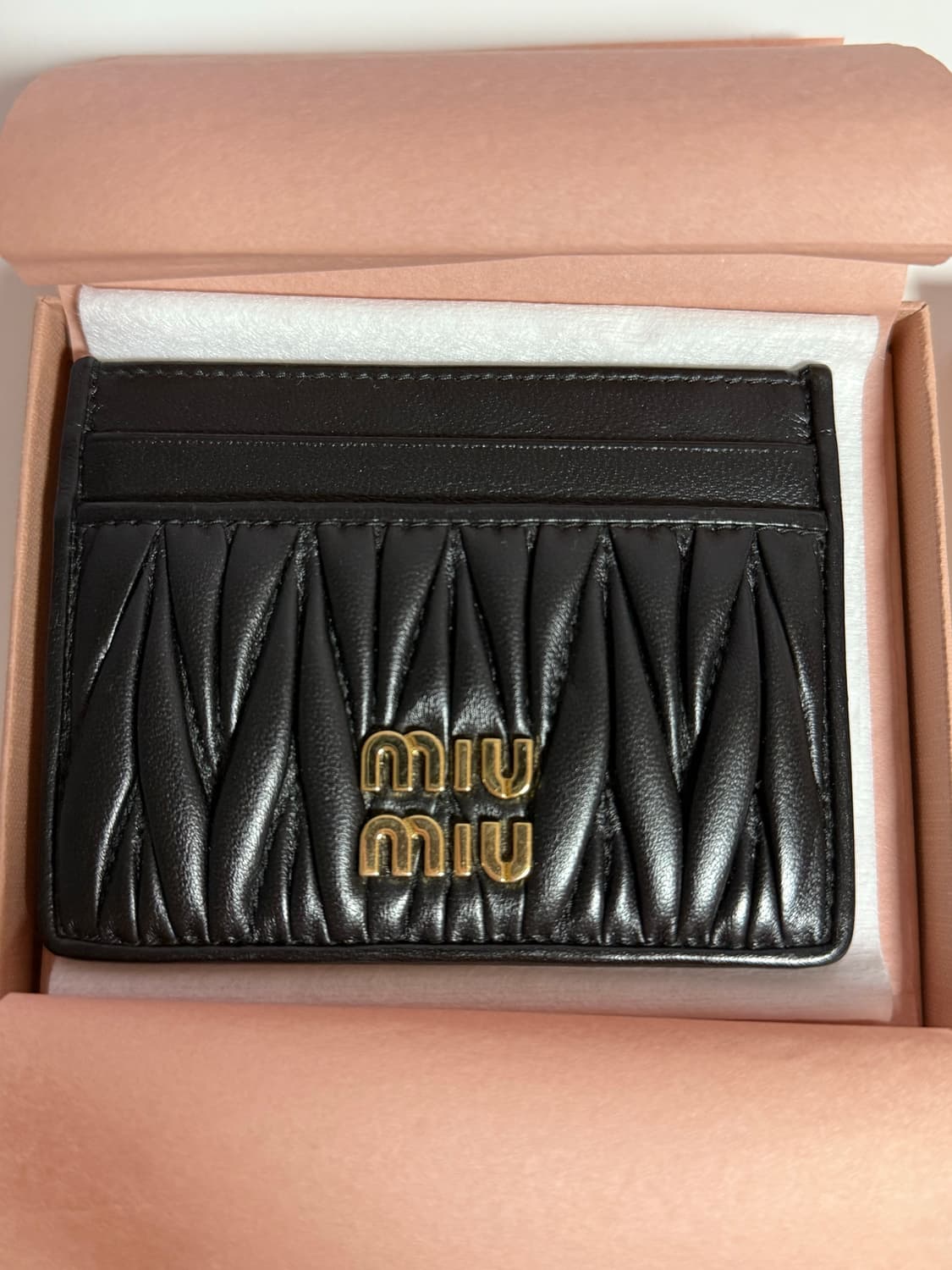 미우미우 마테라쎄 나파 가죽홀더 카드지갑 블랙 판매  상품이미지2