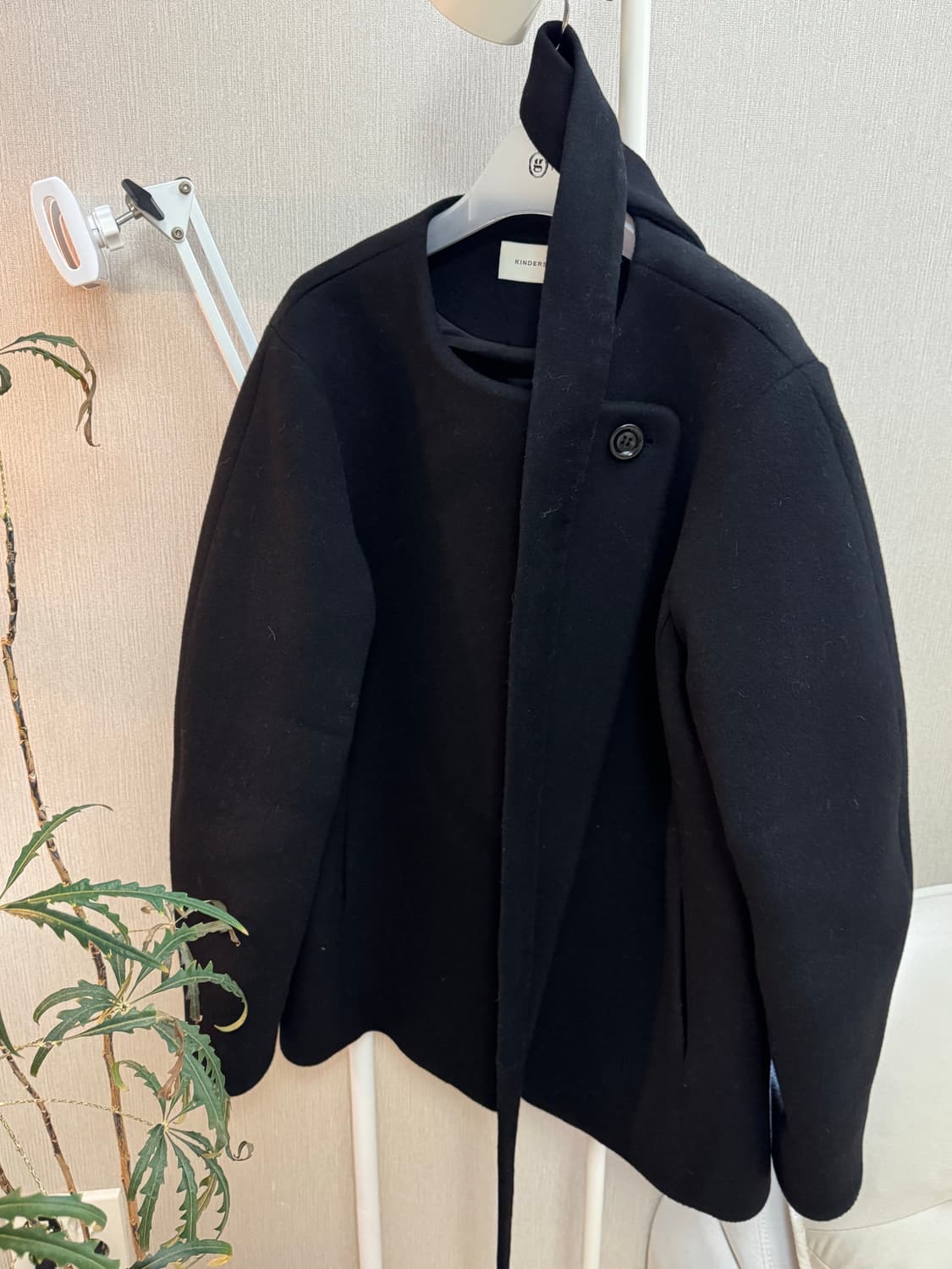 킨더살몬 niels jacket black 상품이미지2