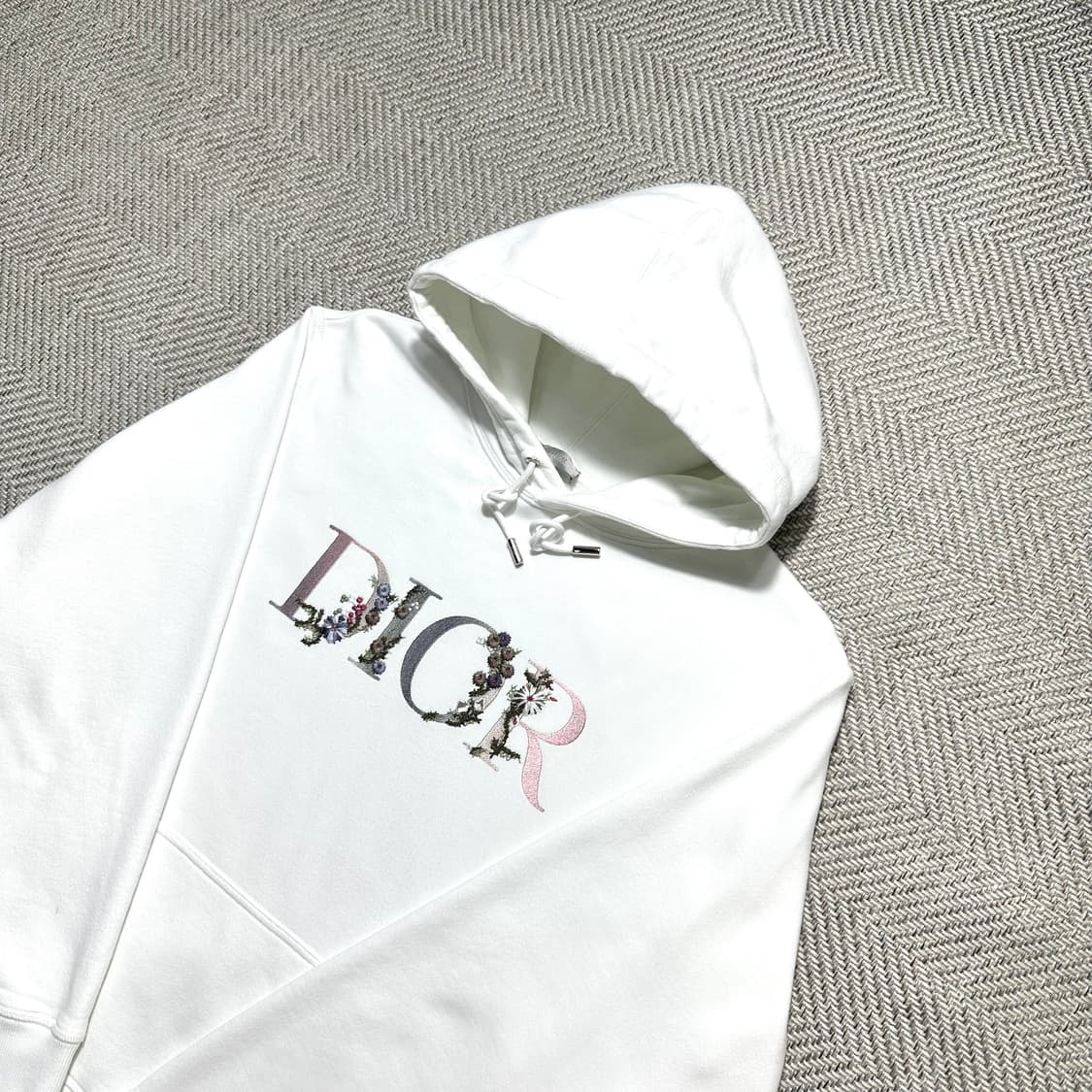 디올 플라워 자수 후드티 상품이미지2