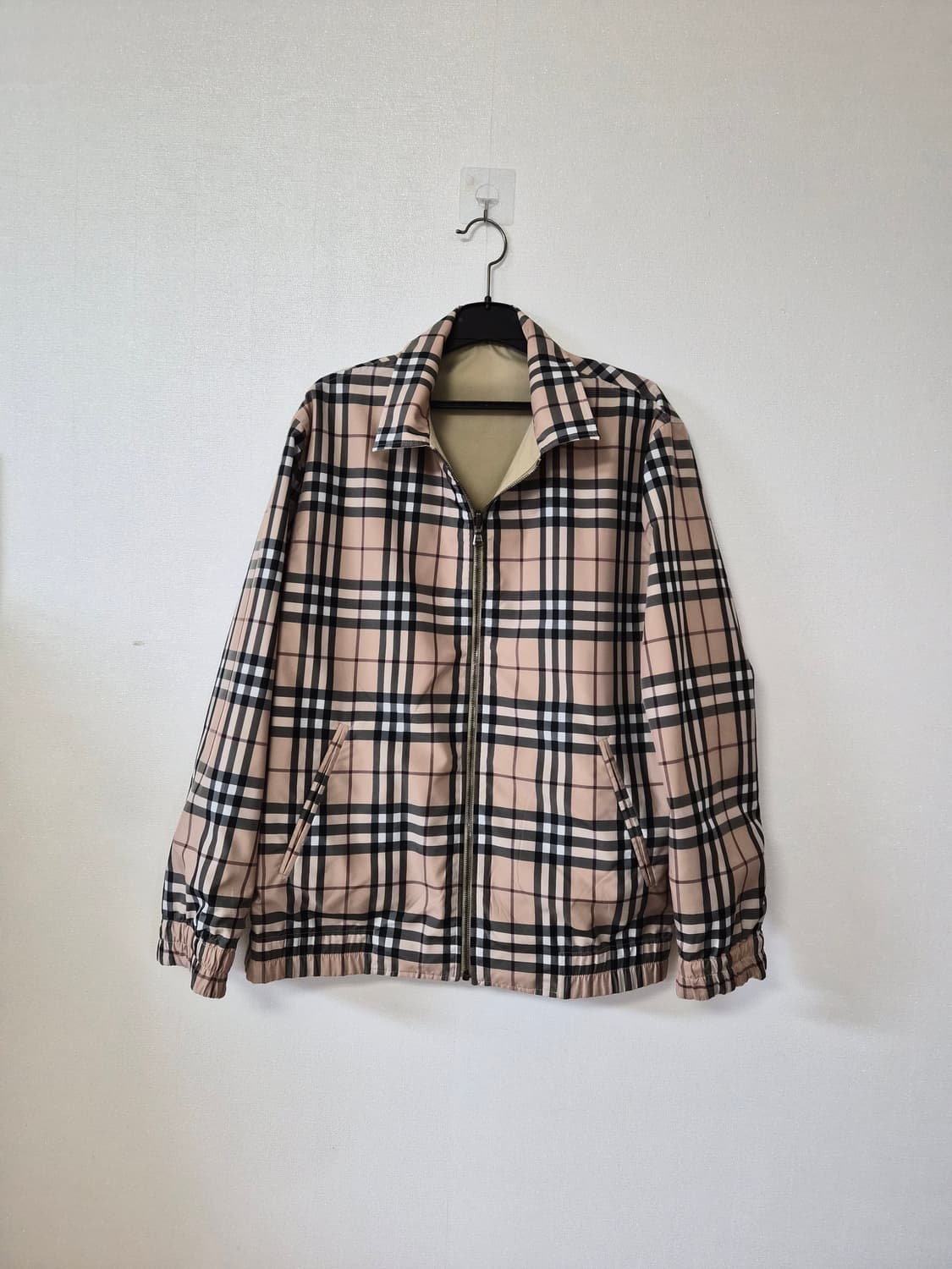 버버리정품 남성간절기 바람막이  상품이미지1