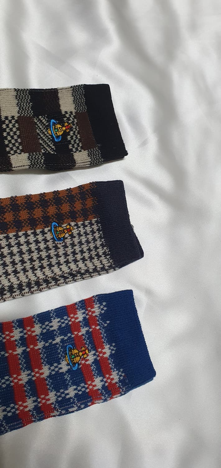 레드 블루 브라운 블랙 화이트 믹스 듀얼 체크 비비안웨스트우드 양말  상품이미지6