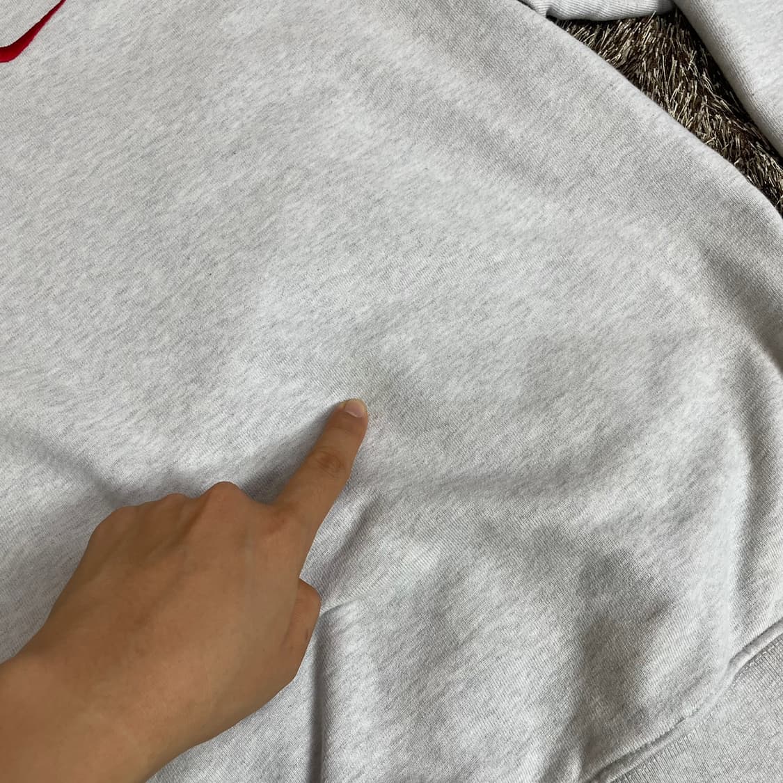 나이키 NIKE 멜란지 레드스우시 오버핏 크루넥 맨투맨 상품이미지4