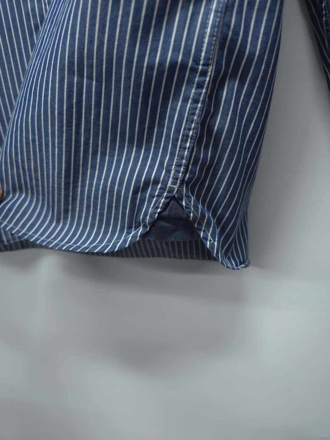 타미힐피거 선염 스트라이프 셔츠 (여성66) 상품이미지6