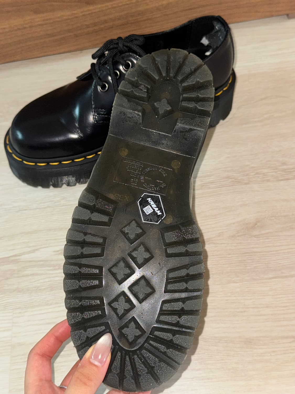 닥터마틴 1461 쿼드 블랙 250 상품이미지4