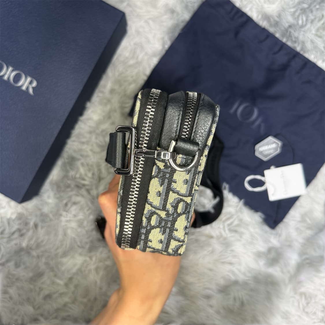 디올 오블리크 메신저백 상품이미지4