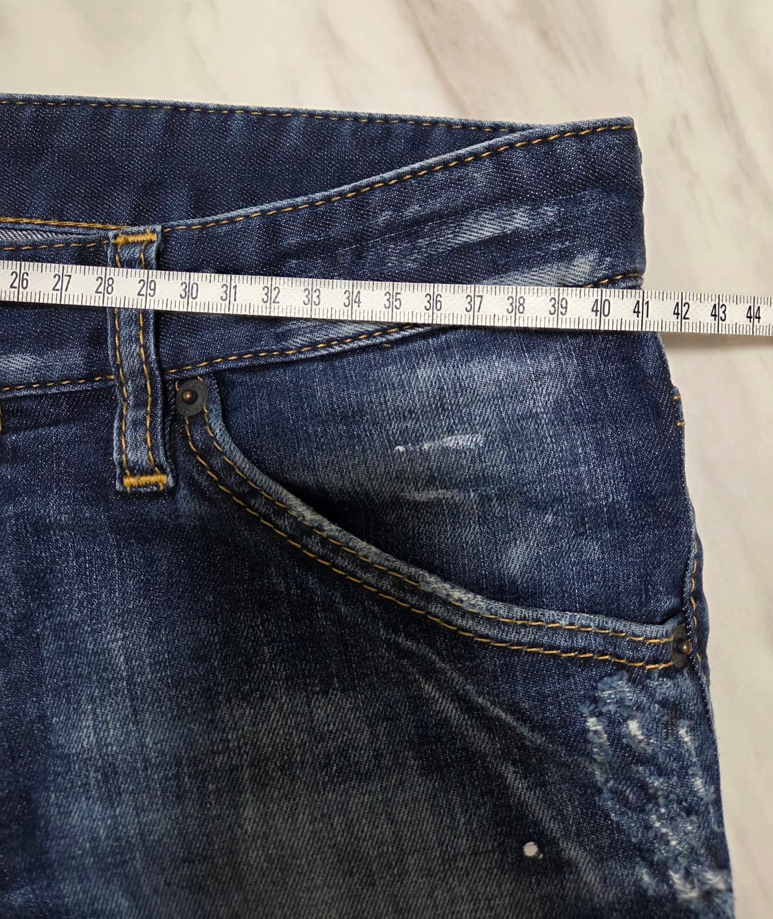 디스퀘어드 루키 레더 패치 데님팬츠 상품이미지5