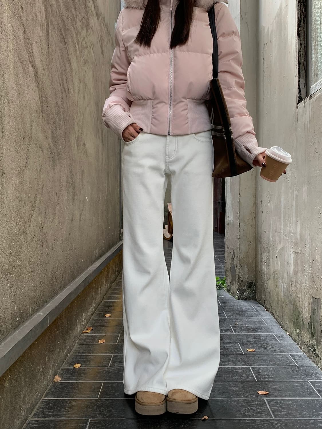 기모 스판 부츠컷 바지 상품이미지1