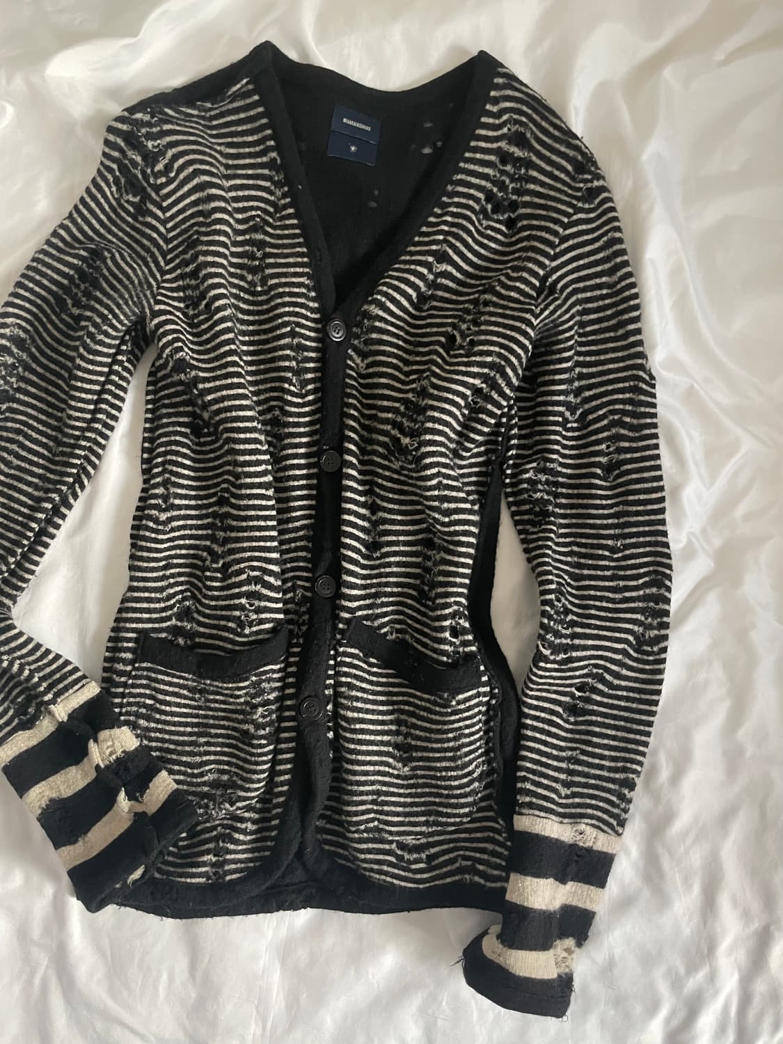 빈티지 mihara yasuhiro 데미지 스트라이프 가디건 니트 상품이미지1