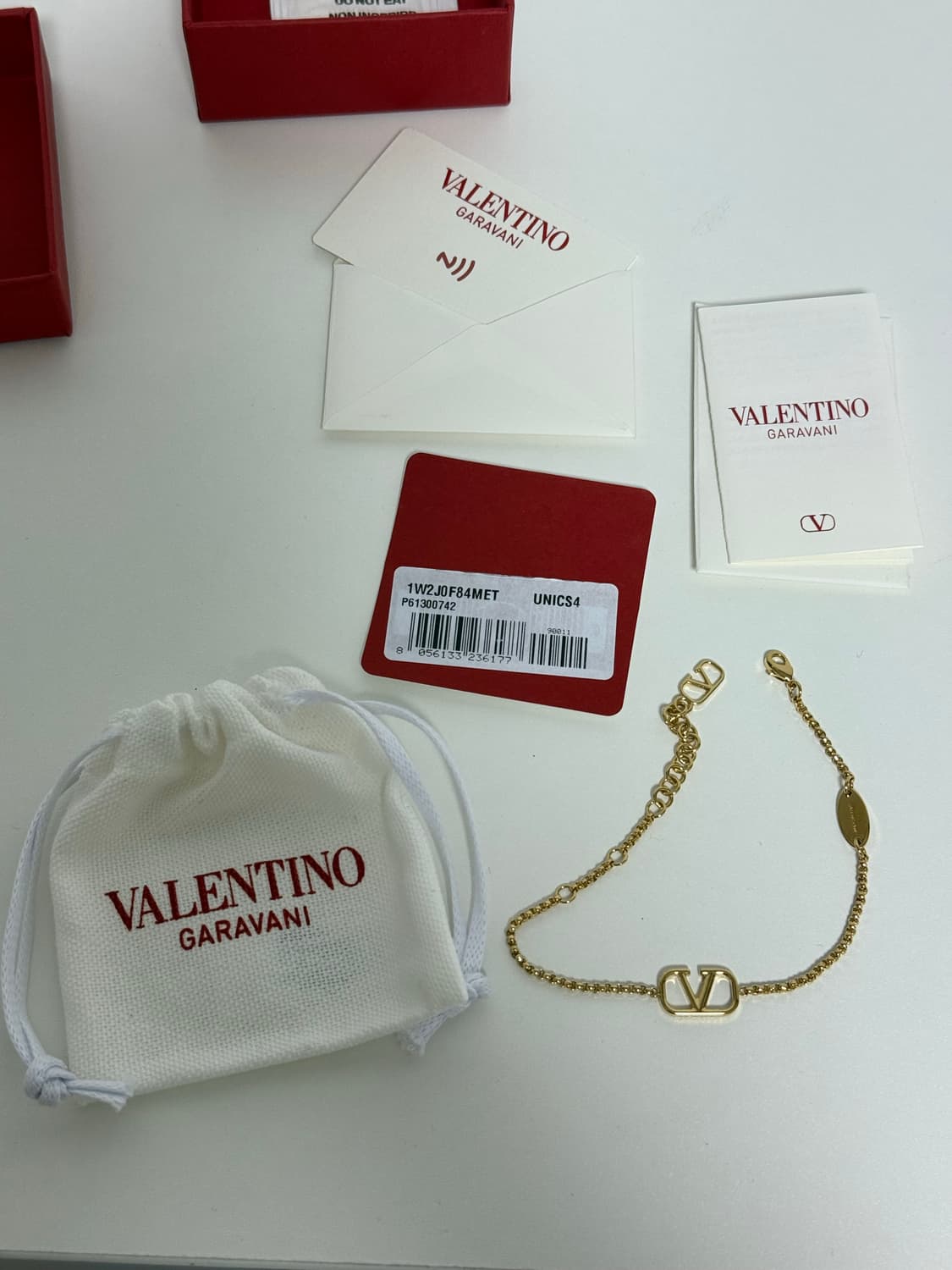 [상태좋음] 발렌티노 팔찌 판매합니다 상품이미지3