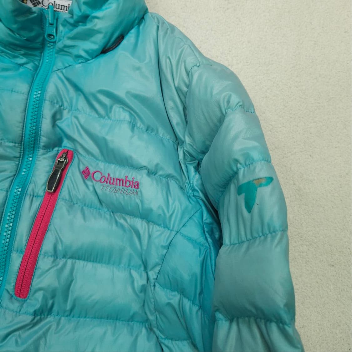 컬럼비아 라이트 다운 곱창 패딩 M 상품이미지6
