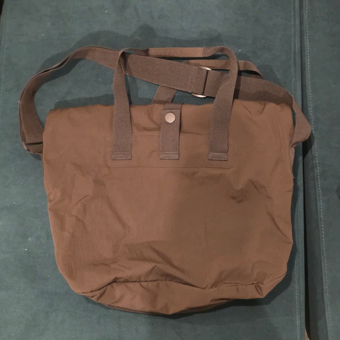 유니클로 U 롤백 다크브라운 상품이미지4