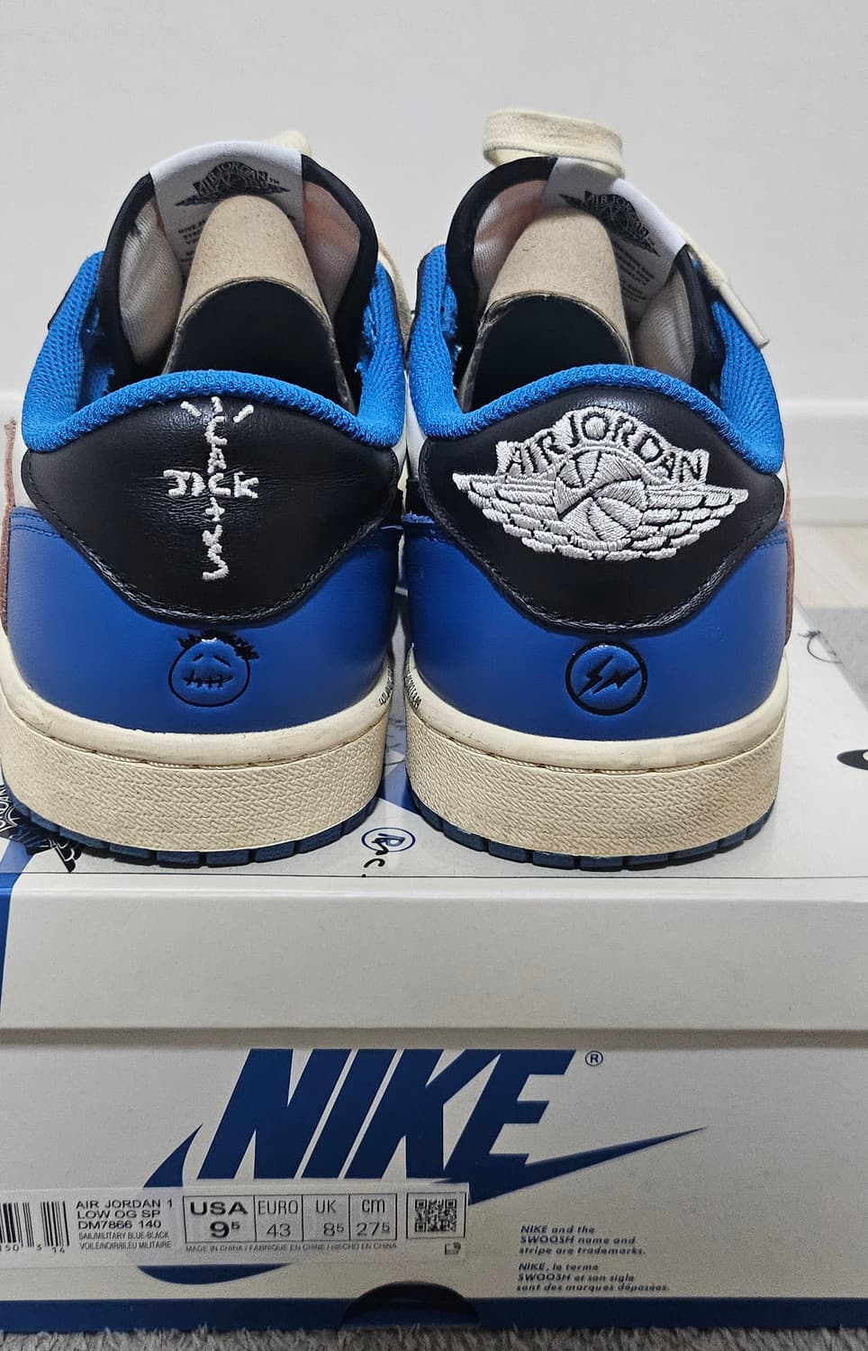 나이키 트래비스 스캇 프라그먼트 상품이미지8