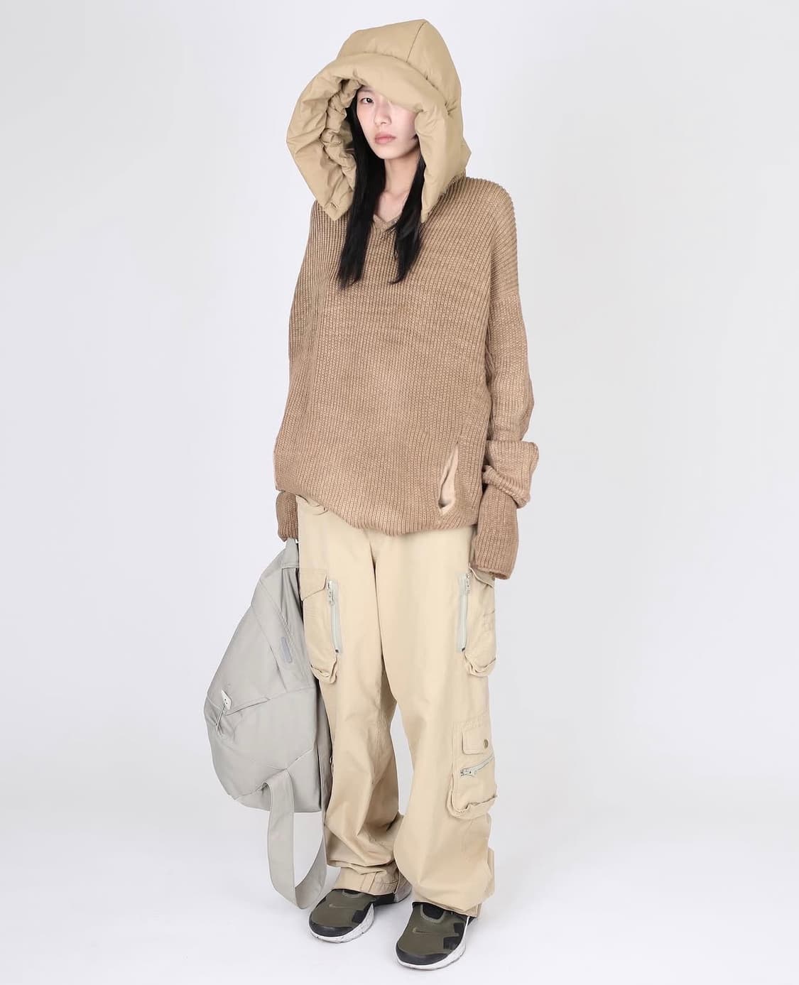 Hyein seo hooded knit 혜인서 후드 니트 3사이즈 상품이미지1