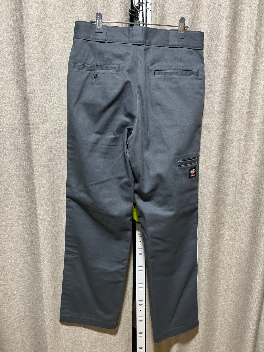 슈프림 X 디키즈 스트라이프 874 워크 팬츠 차콜 supreme 상품이미지6