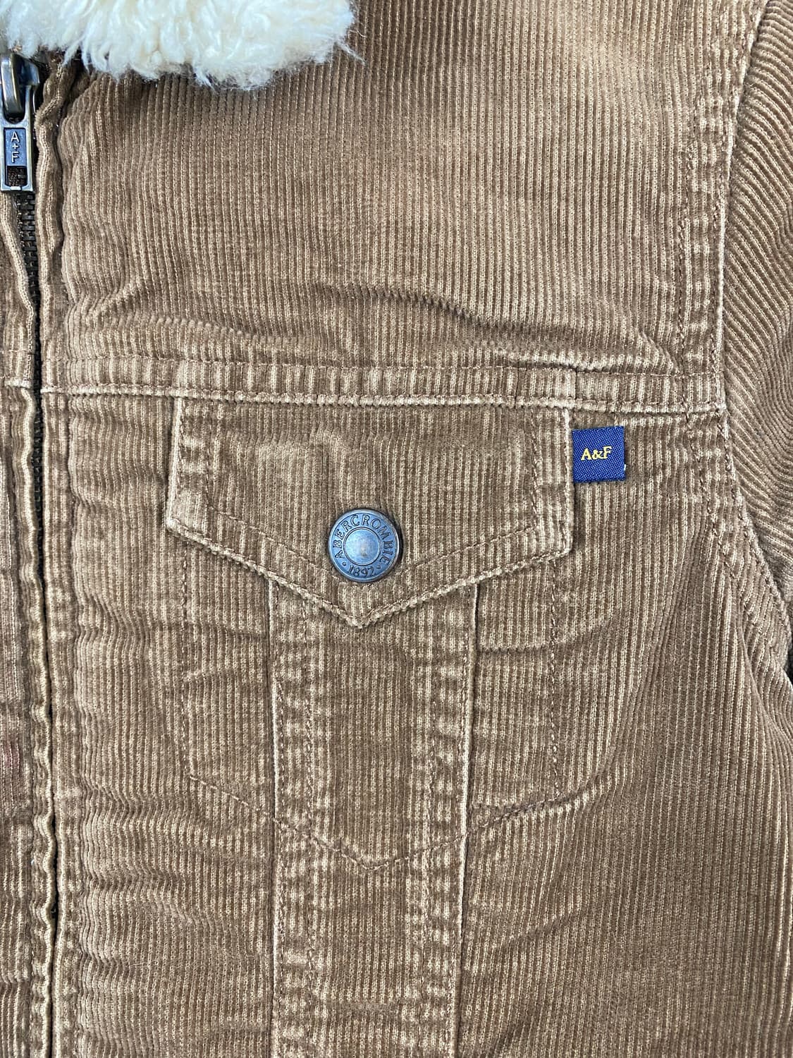 아베크롬비 양털 코듀로이 크롭 자켓 XS 상품이미지4