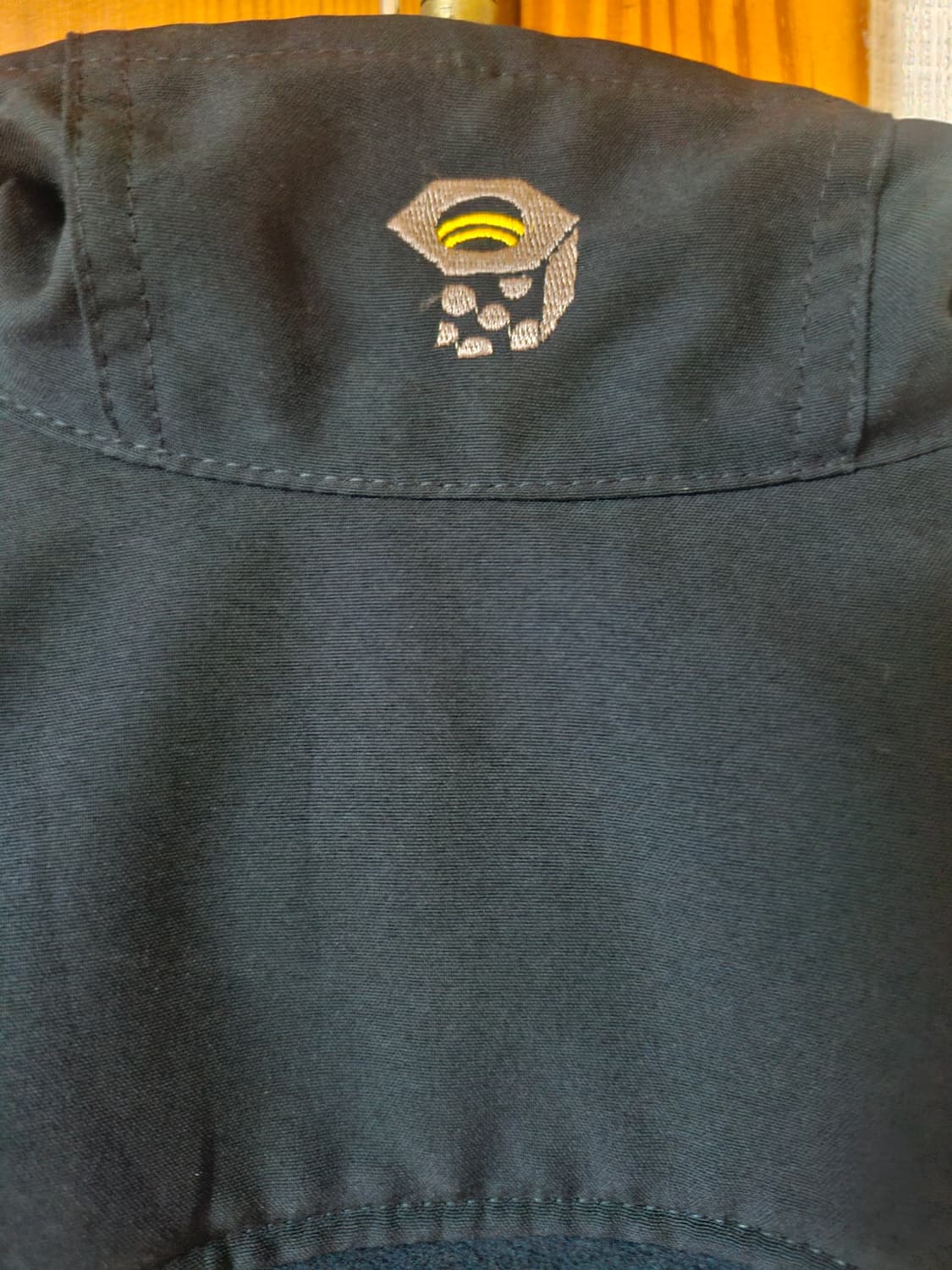 마운틴하드웨어 USA 블랙 고어텍스 후리스 자켓 L 상품이미지3