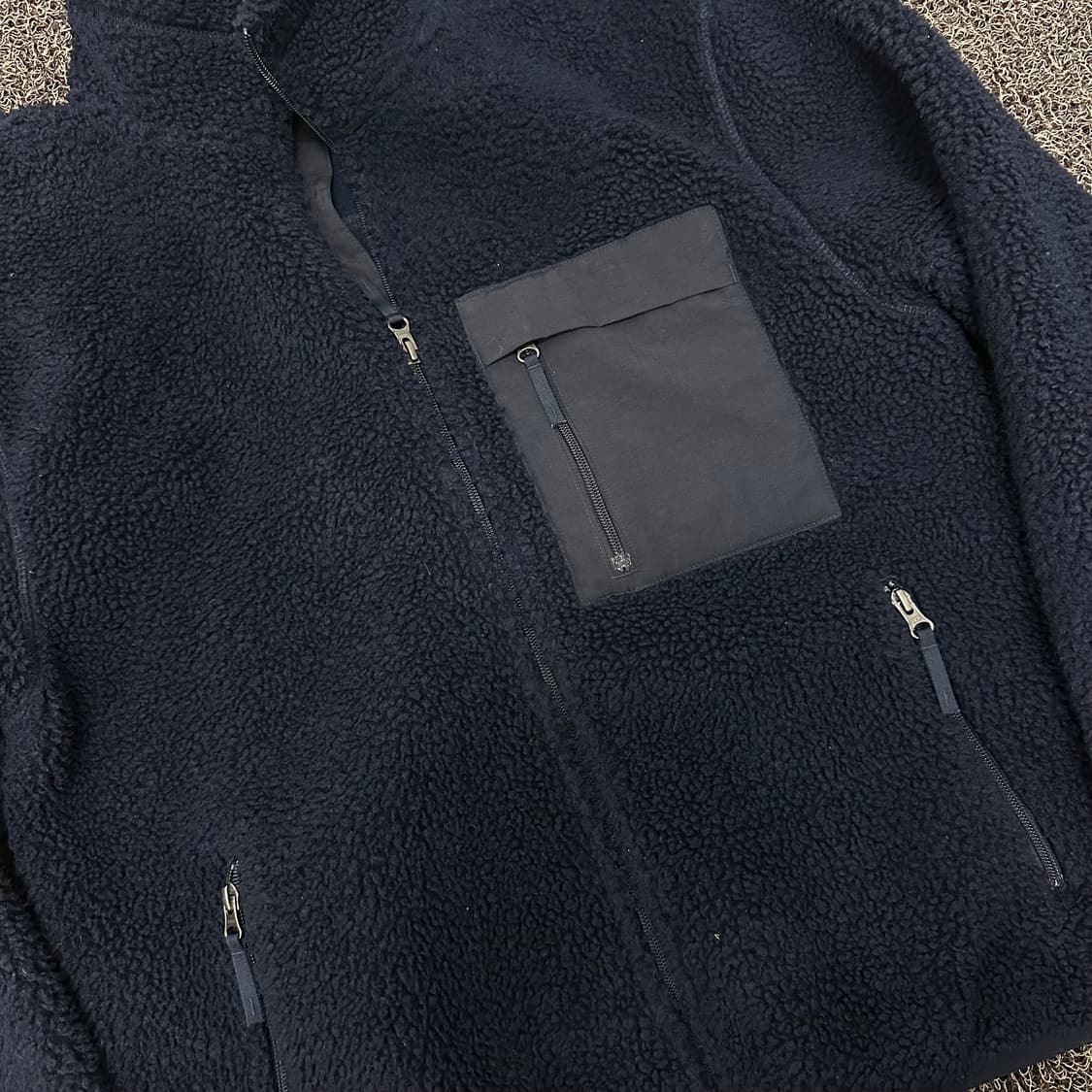 무신사스탠다드 뽀글이 털 후리스 집업 자켓 네이비 L 상품이미지2