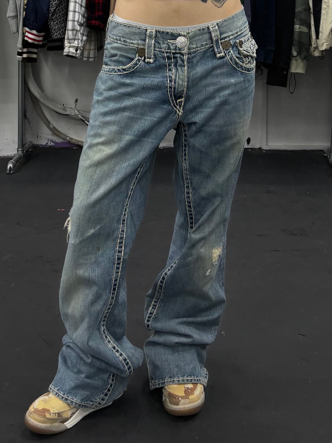 트루릴리전 슈퍼티 데님팬츠 상품이미지3