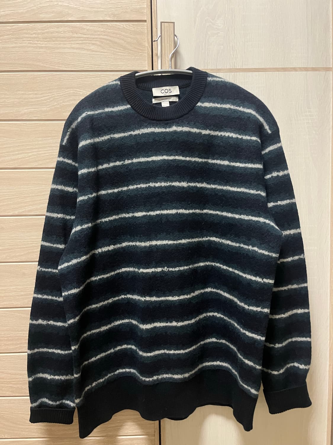 [s] 코스 cos 울 스트라이프 니트 상품이미지1