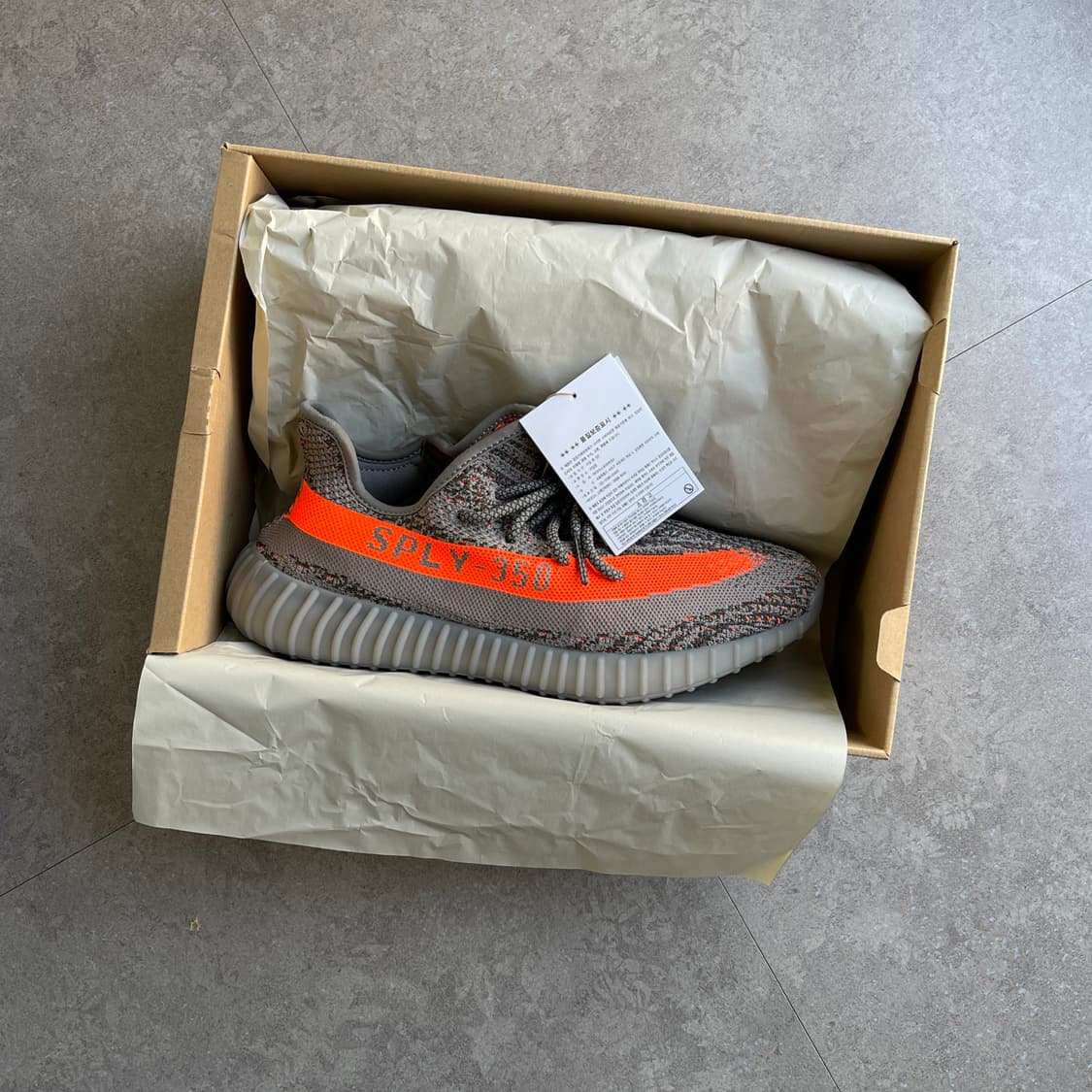 [260] 아디다스 - 이지 부스트 350 V2 벨루가 상품이미지5