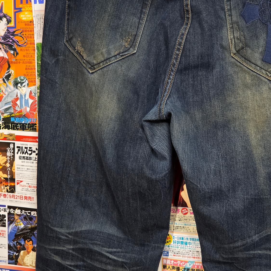 빈티지 워싱 백포켓 자수 오버핏 데님 팬츠 상품이미지5