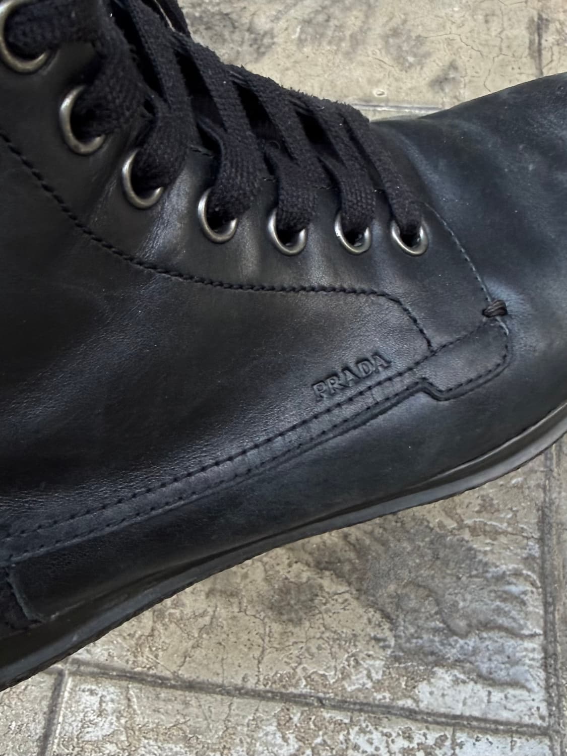 프라다 스포츠 레더 앵클부츠 상품이미지5