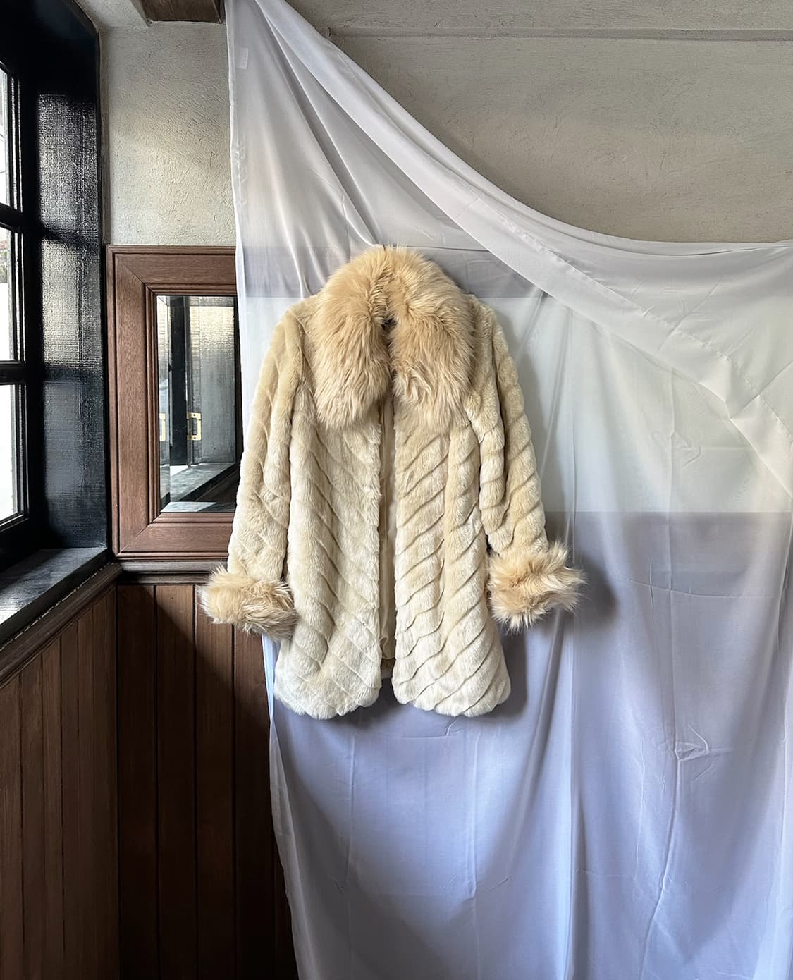 RIENDA cream faux fur jacket 상품이미지5