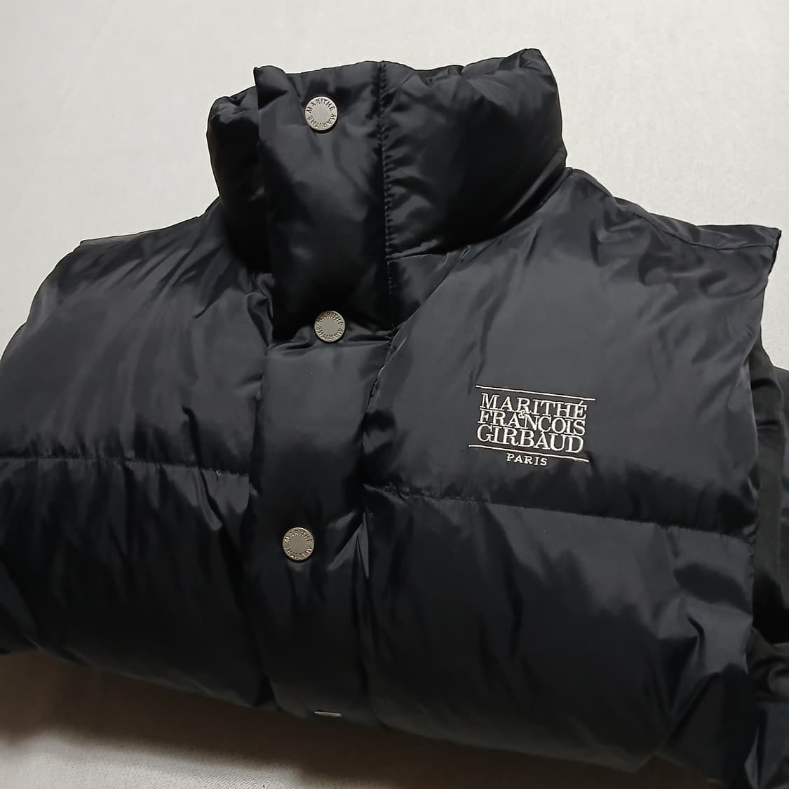 marithe 마리떼프랑소와저버 남녀공용 패딩조끼 베스트 자켓 상품이미지3