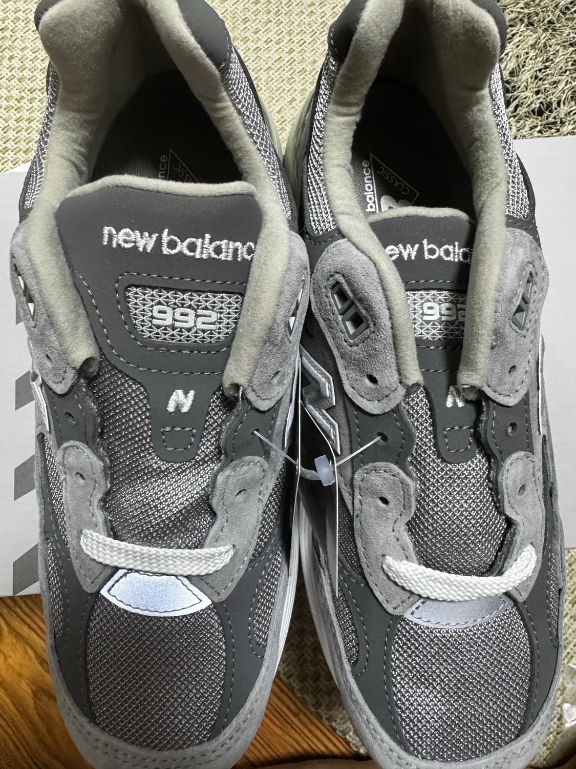 뉴발란스 992 235 새상품 상품이미지2