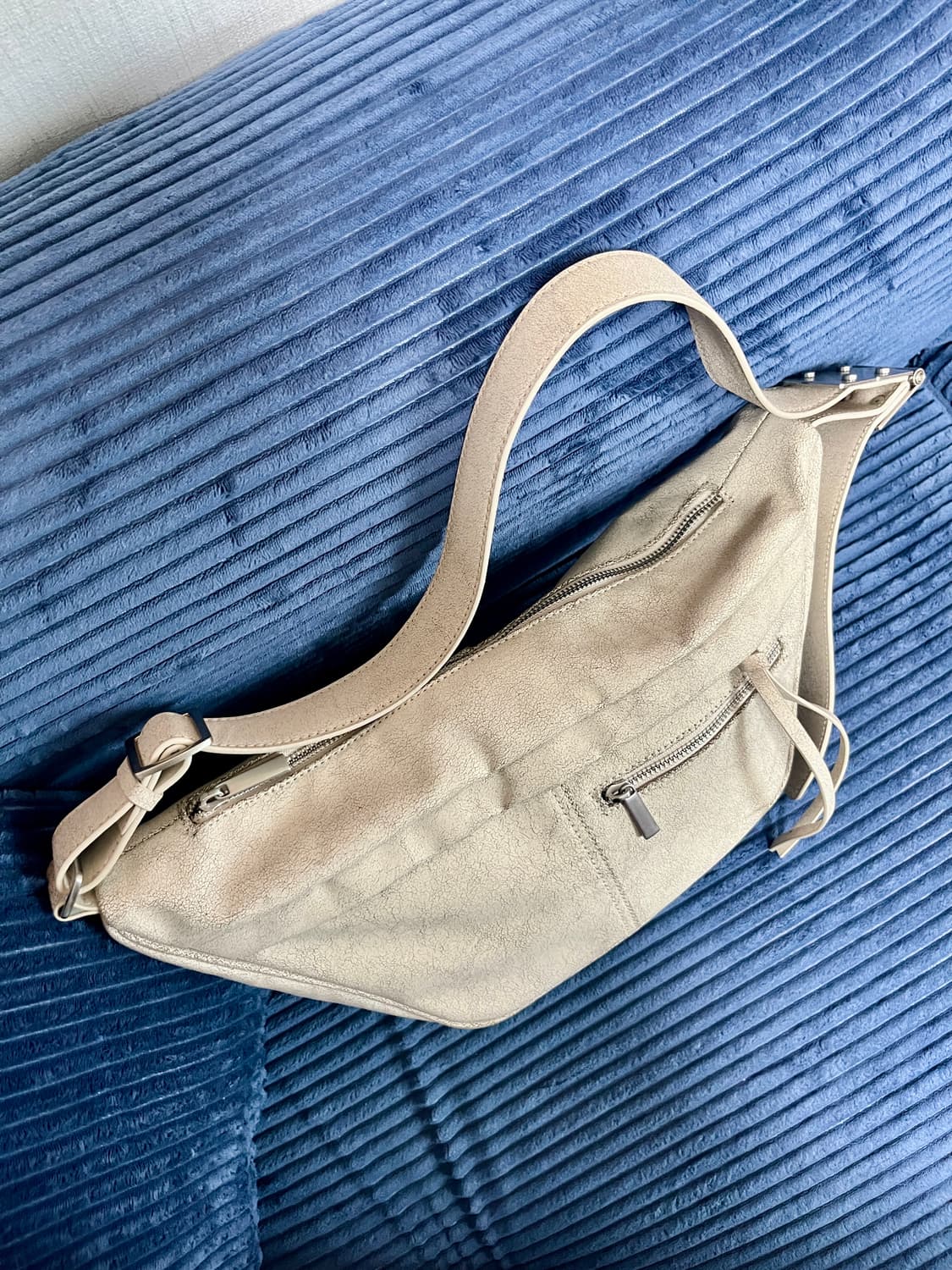 자라 zara  크랙 숄더백 상품이미지2
